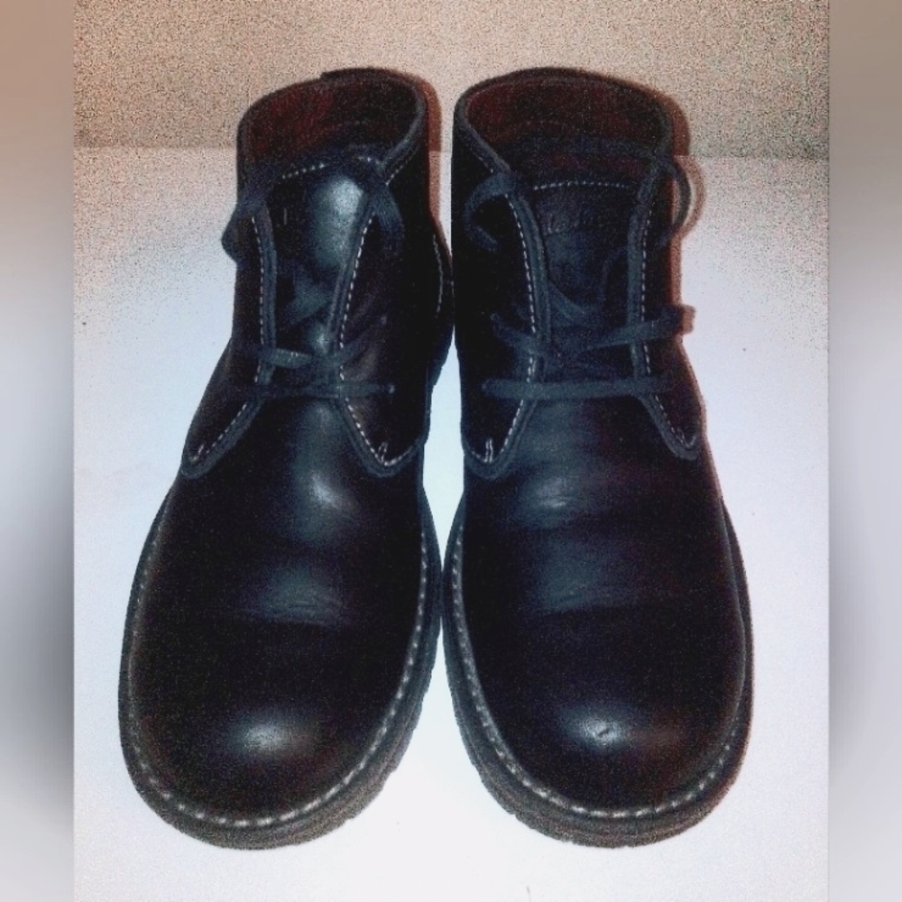 CLARKS 8 1/2 Men